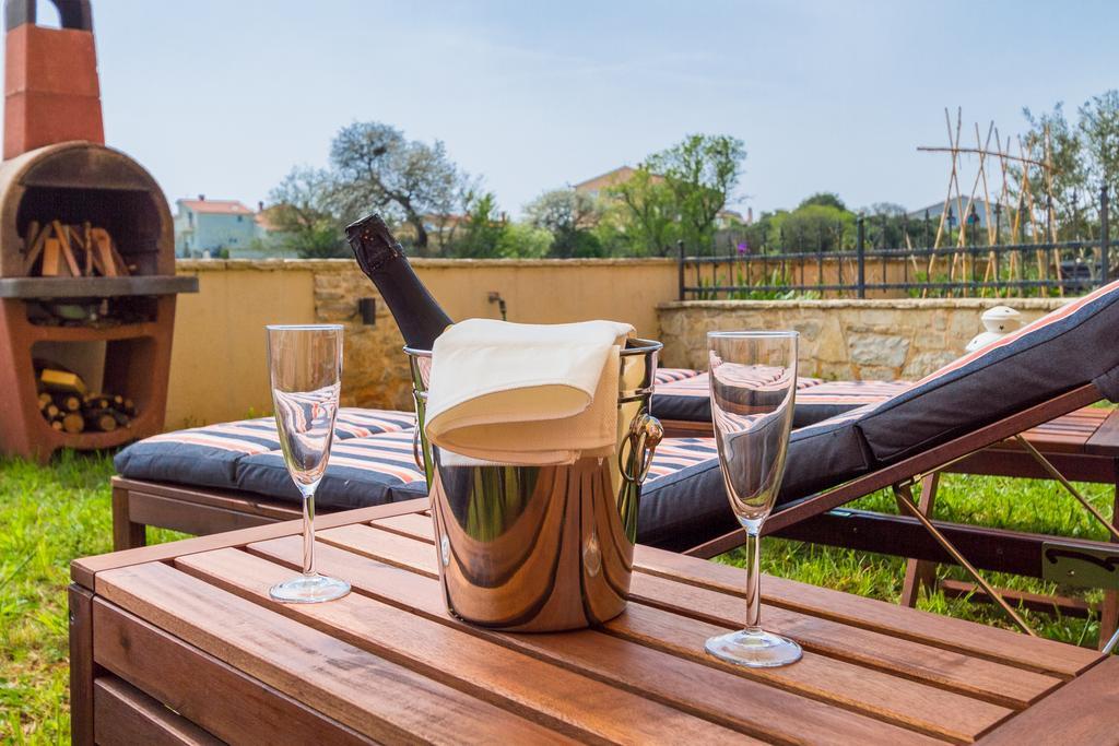 Apartment Erin Πούλα Εξωτερικό φωτογραφία