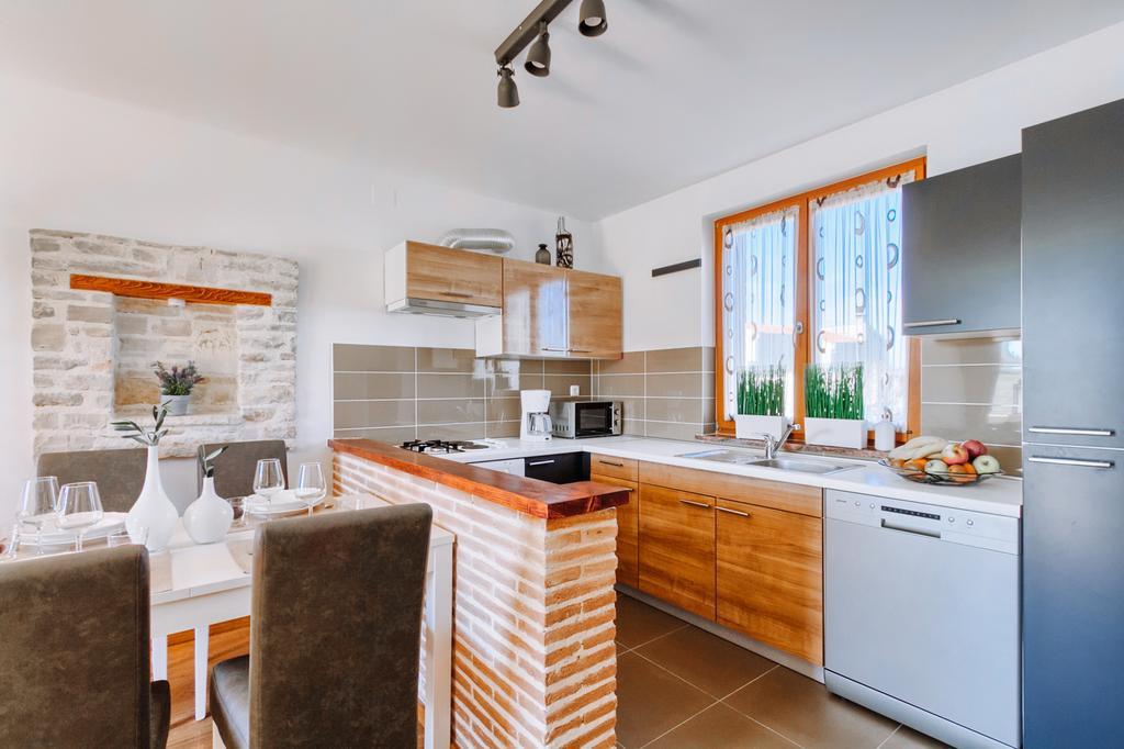 Apartment Erin Πούλα Εξωτερικό φωτογραφία